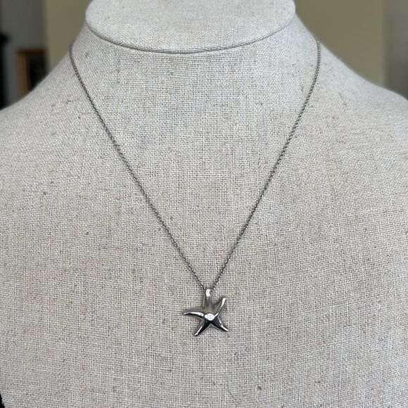 Tiffany & Co. Elsa Peretti Starfish Diamond Sterling Silver Necklace - Picture 8 of 15